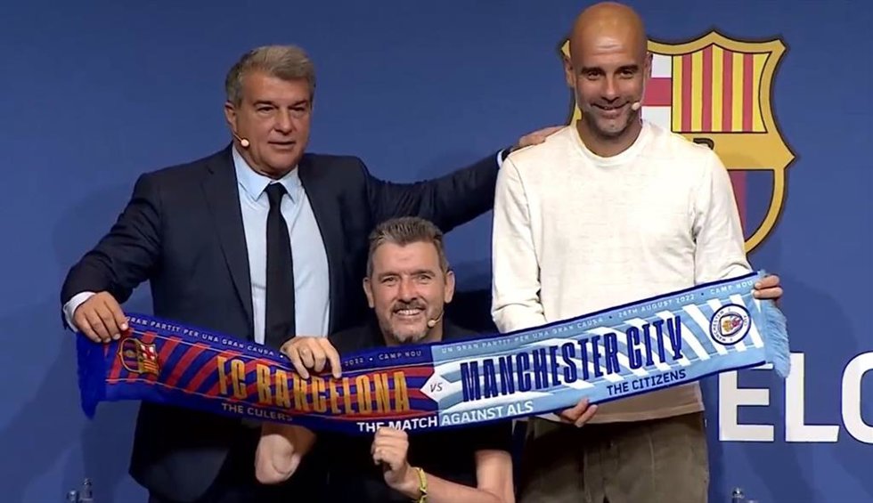 Archivo - Joan Laporta, Juan Carlos Unzué y Pep Guardiola presentan el partido entre FC Barcelona y Manchester City para recaudar fondos contra la ELA