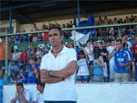 Alfonso López Simarro relata parte de sus experiencias como entrenador en su libro 'Momentos de mi vida'