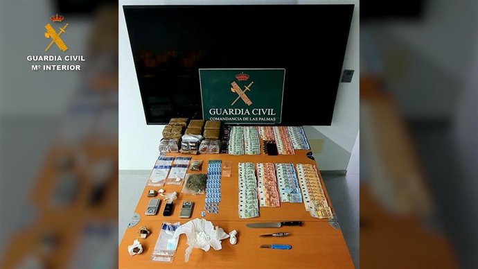 La Guardia Civil desarticula un grupo criminal dedicado a la venta de sustancias estupefacientes en la isla de Gran Canaria