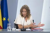 El Gobierno no descarta prorrogar más allá de diciembre abonos ferroviarios y ayuda al combustible