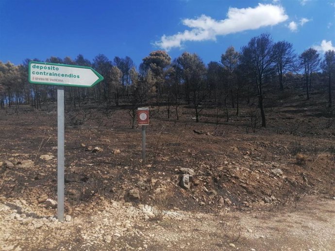 Imagen de la zona del incendio de Vall d'Ebo tras quedar controlado