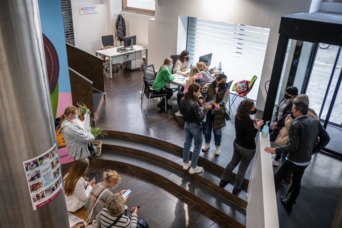 Archivo - Centro de Atención a la Emergencia en Ucrania puesto en marcha por el Gobierno de Navarra.