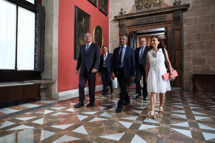 Reunión de Calabuig con el  interventor general de Cuentas de la ONU