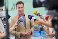 Serrano (Cs): "no hay ni una bombilla, ni una luminaria de los 600.000€, que no vaya a la zona de Pignatelli"