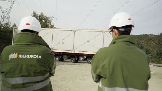 Traslado desde Italia de la infraestructura montada por Tecinsa en Cedillo (Cáceres).