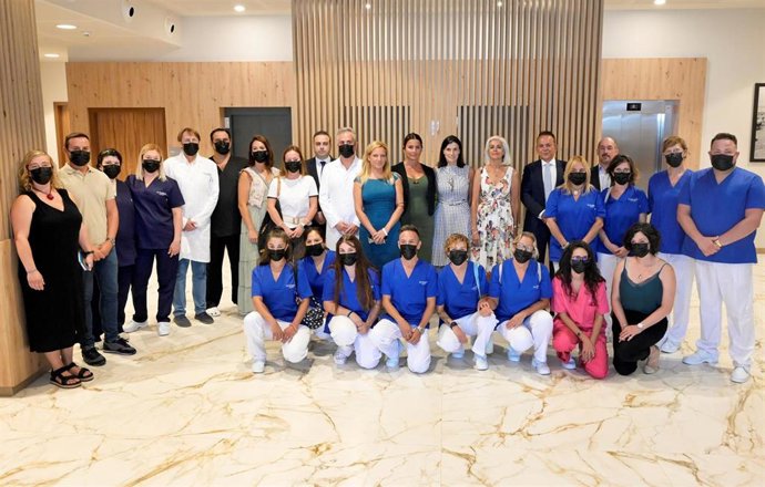 Trabajadores de la residencia de mayores La Pereda