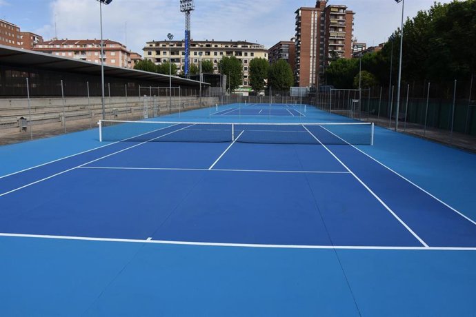 Pistas de tenis municipales de El Prado.