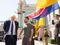 Boris Johnson anuncia desde Kiev un nuevo paquete de ayuda a Ucrania