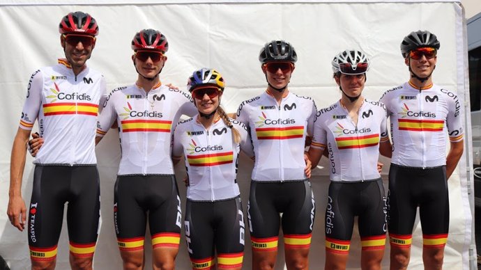 La selección española de Mountain Bike en su participación en el Team Relay del Mundial MTB de Les Gets