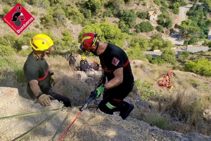 Muere tras salirse de la vía y caer por un barranco con su vehículo adaptado en Benidorm