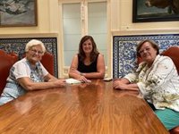 La alcaldesa de Segovia conoce las últimas novedades de la XXV Feria Internacional de la Mujer Rural FEMUR