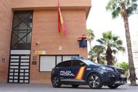Detenida en Alicante por simular ser víctima de un atraco con un objeto punzante ante la sucursal de su banco