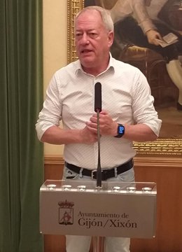 Aurelio Martín, concejal de Medio Ambiente y Movilidad del Ayuntamiento de Gijón