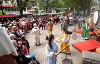 El Mercado Romano de Santander abre sus puertas con un centenar de puestos