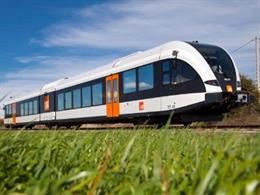 Archivo - Tren de la línea Lleida-La Pobla de Segur.