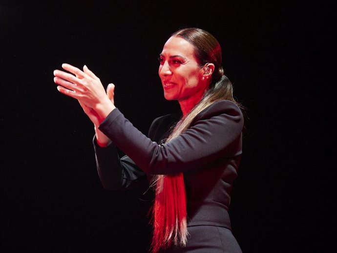 Archivo - La cantante Mónica Naranjo durante un concierto en el Navarra Arena, a 15 de mayo de 2021, en Pamplona, Navarra (España).
