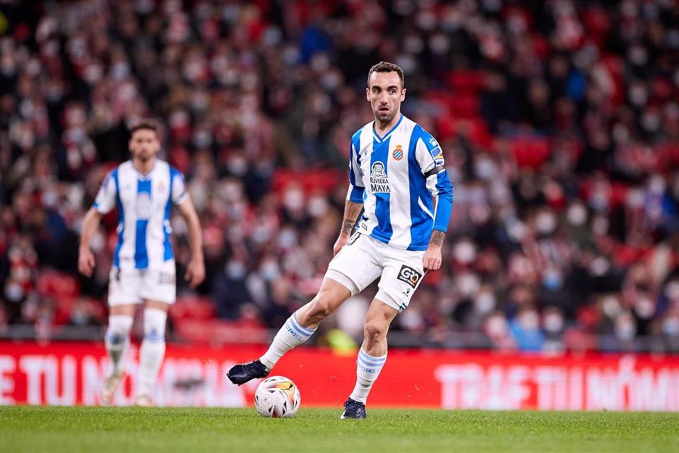 Archivo - El centrocampista del RCD Espanyol Sergi Darder