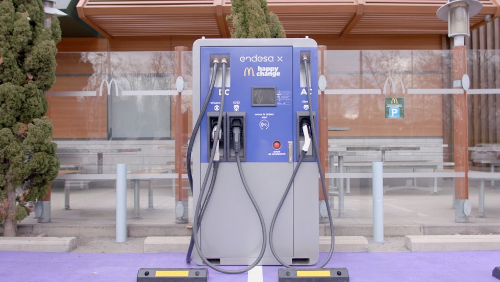 Cargador para vehículos eléctricos