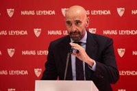 Monchi: "No es un grupo para estar satisfechos ni contentos"