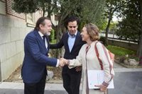 Gamarra pide a Sánchez que "levante el teléfono" para llamar a Feijóo y abordar el plan de ahorro energético