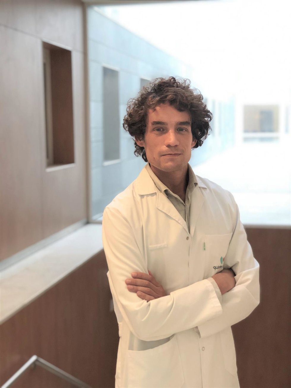 El doctor Tomás Toledo lidera el equipo que es "referente" en Andalucía y en el resto de España en este tipo de intervenciones.