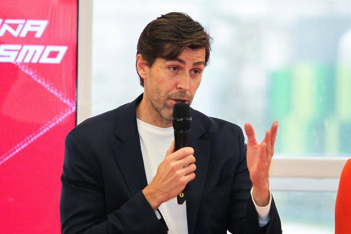 Archivo - El presidente de la Real Fedearción Española de Atletismo, Raúl Chapado