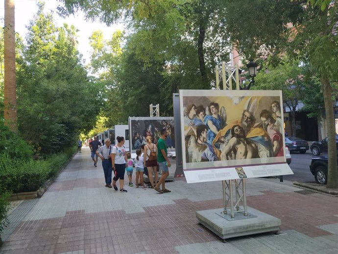 Exposición 'El Prado en las calles' que se puede ver en el Paseo de Cánovas hasta el 18 de septiembre
