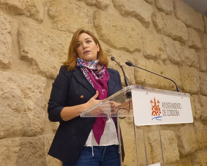 Archivo - La concejal del Grupo Socialista en el Ayuntamiento de Córdoba Carmen Victoria Campos.