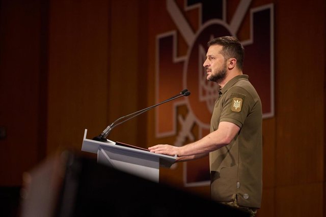 Zelenski avisa de que la situación en Zaporiyia sigue siendo "muy peligrosa" pese a la reconexión a la red Volodimir Zelenski, presidente de Ucrania