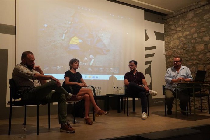 Mesa redonda de la XX edición del Encuentro de Periodismo de Altura, en Castejón de Sos (Huesca)
