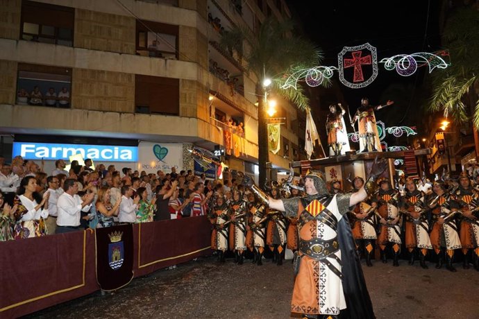 Entradas de Moros y Cristianos de Ontinyent (Valencia)