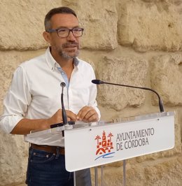 El portavoz del PSOE en el Ayuntamiento de Córdoba, José Antonio Romero.