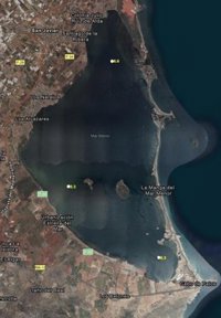 La zona comprendida entre El Carmolí y la Isla Perdiguera es la que menor nivel de oxígeno presenta hoy en el Mar Menor