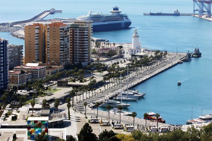 Archivo - Muelle Uno, Málaga