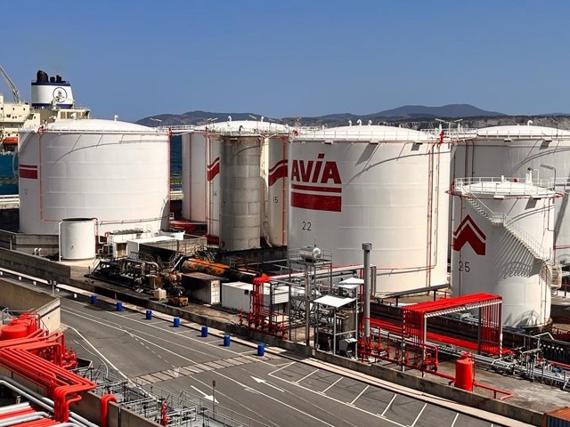 Planta de Avia en el puerto de Bilbao