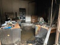 Un incendio provoca destrozos en las oficinas de Urbanismo del Ayuntamiento de Los Barrios (Cádiz)
