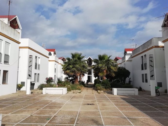 Archivo - Cádiz.- El precio de venta y de alquiler de la vivienda en Cádiz aumenta en mayo