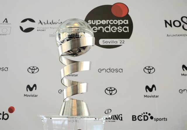 El trofeu de la Supercopa Endesa