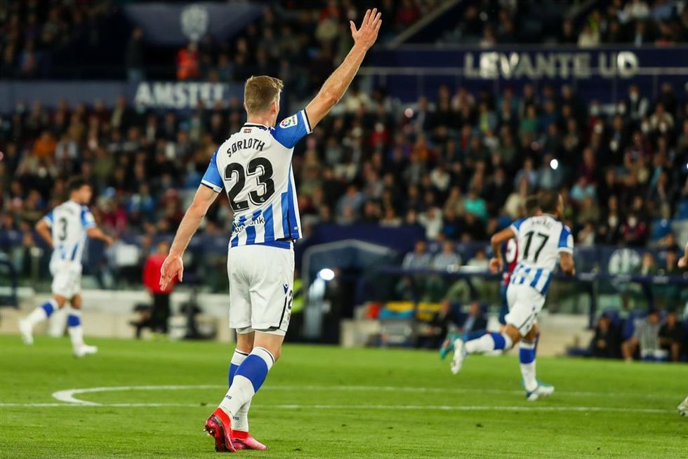 Archivo - El jugador de la Real Sociedad Alexander Sorloth