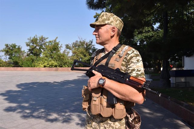 Archivo - Un soldado ucraniano en Odesa