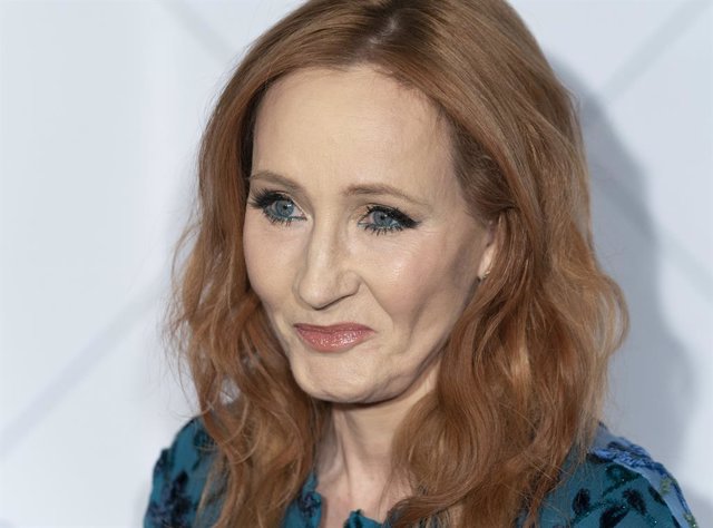 J.K. Rowling aclara su ausencia en Harry Potter: Regreso a Hogwarts: "Nadie me pidió que no aparciera"