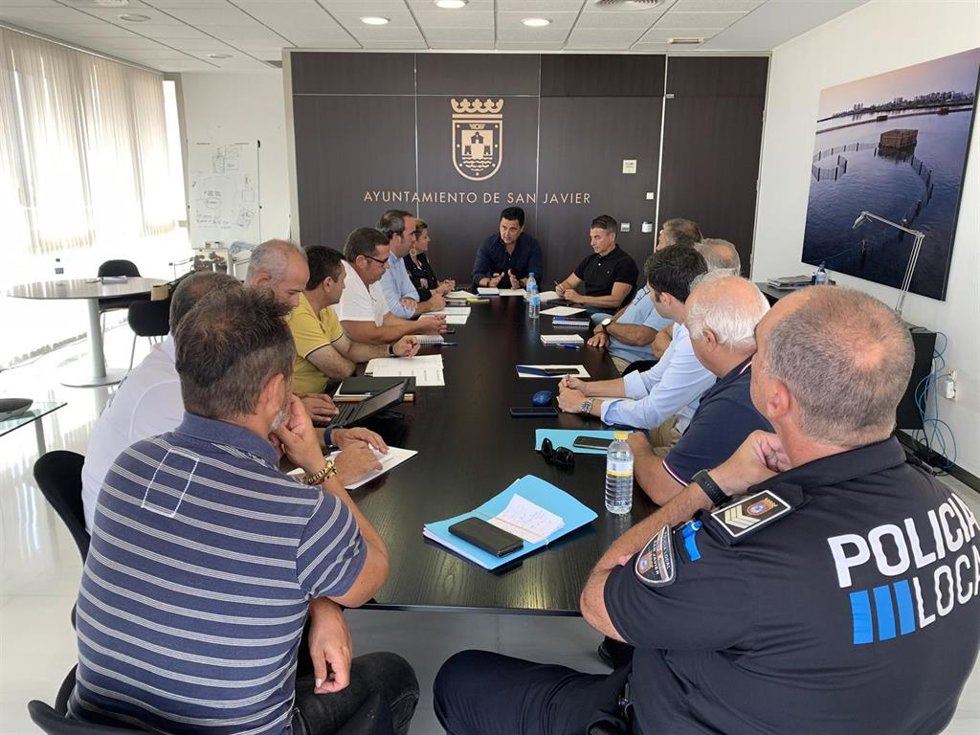El Alcalde De San Javier , José Miguel Luengo Reitera La Petición De Los Diques De Contención En La Rambla De Cobatillas Tras La Reunión De Coordinación Municipal Ante S Danas