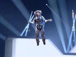 VÍDEO: Johnny Depp sorprende disfrazado de astronauta en los MTV VMAs: "Necesitaba el trabajo"