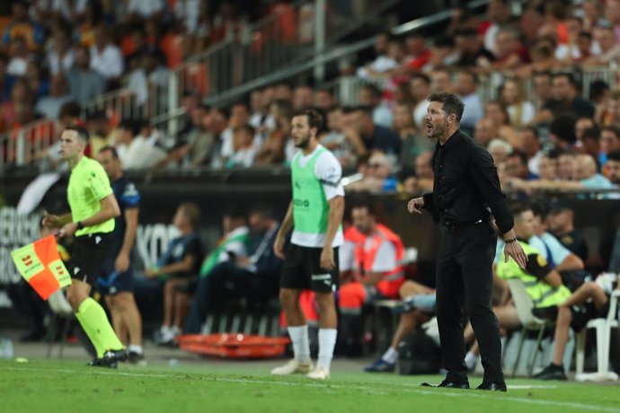 Diego Pablo Simeone, head coach of Atletico de Madrid,  gestures during the Santander League match between Valencia CF and Atletico de Madrid at the Mestalla Stadium on August 29, 2022, in Valencia, Spain.
