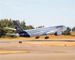 Lufthansa Group recibe el primer 787 Dreamliner