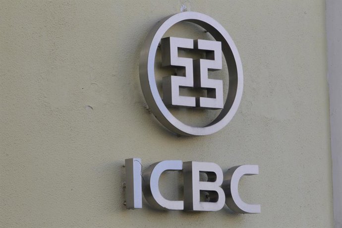 Archivo - El chino ICBC, el mayor banco del mundo, gana 24.730 millones hasta junio, un 4,9% más