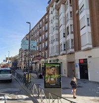 Hallan escondida en una armario a una mujer tras presuntamente apuñalar a su exnovio en un piso de Vicálvaro