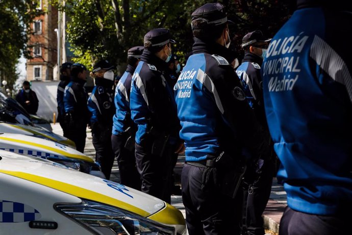 Archivo - Un grupo de agentes de la Policía Municipal de Madrid