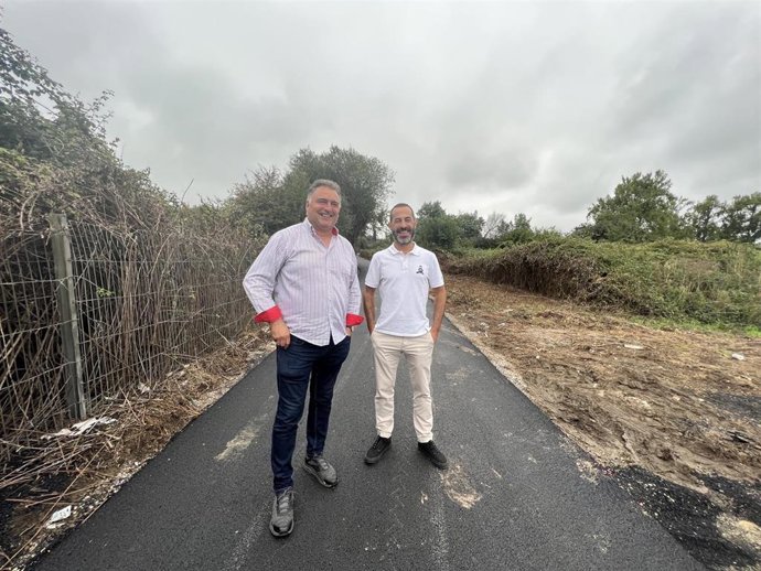 Visita a la finalización de desbroces en Siero