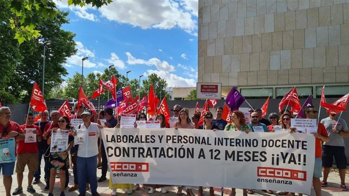 Archivo - CCOO C-LM vaticina un próximo curso escolar "caliente" si Educación no revierte ya los recortes de Cospedal